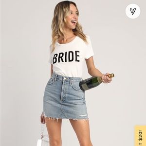LULUS BRIDE TO BE oversize white tee